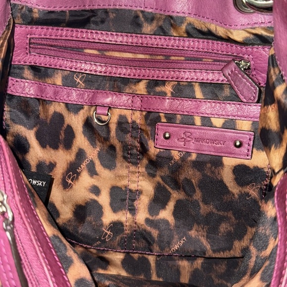 B Makowsky Mauve/Burgundy Large Soft Supple Pebbled Leather Shoulder Bag Purse - Picture 13 of 15